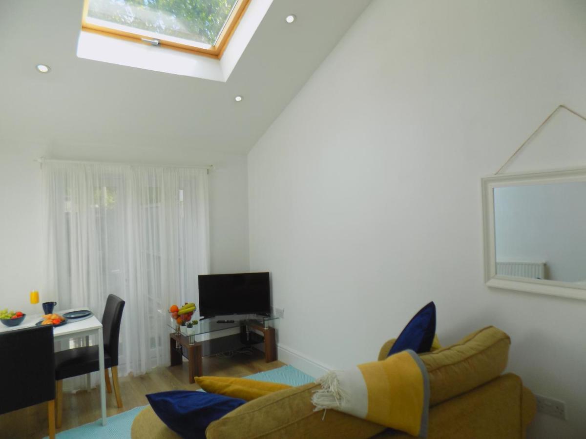 Villa Mimosa 2 Κάρντιφ Εξωτερικό φωτογραφία