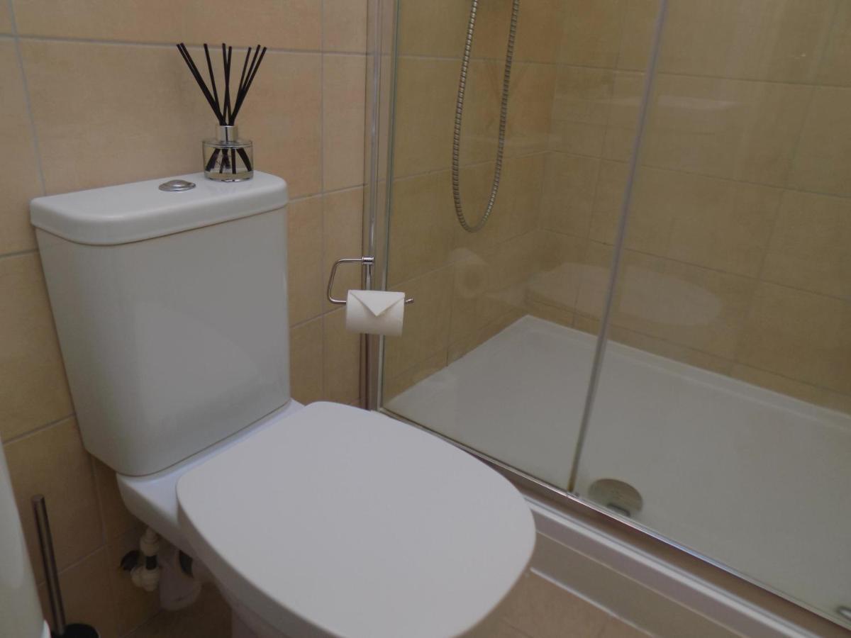 Villa Mimosa 2 Κάρντιφ Εξωτερικό φωτογραφία